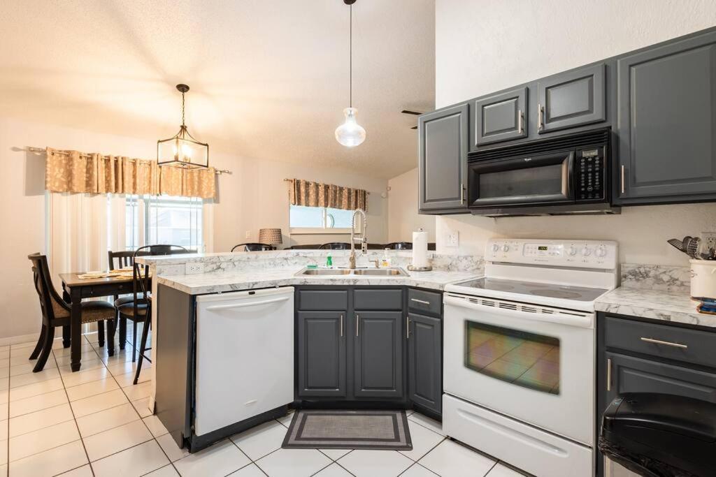 13 Mins From Disney Arcade, Private Pool, & Themed Rooms Orlando Exteriér fotografie
